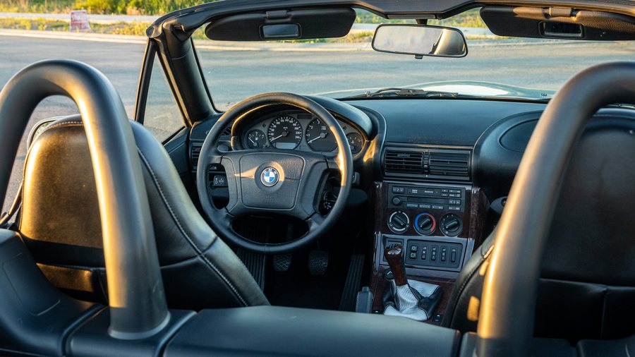 1999 BMW Z3 2.8L — driver cockpit interior